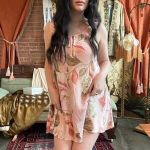 Vtg 90s SILX by August Silk 100% Silk Pink Rose Floral Mini Dress